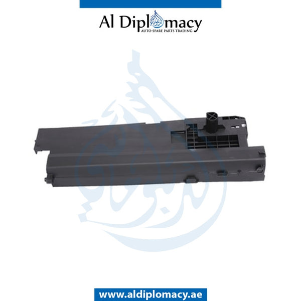 Left RADIATOR BRACKET for BMW 5 Series F07 (2013-2017) models, Part Number T-17117618771